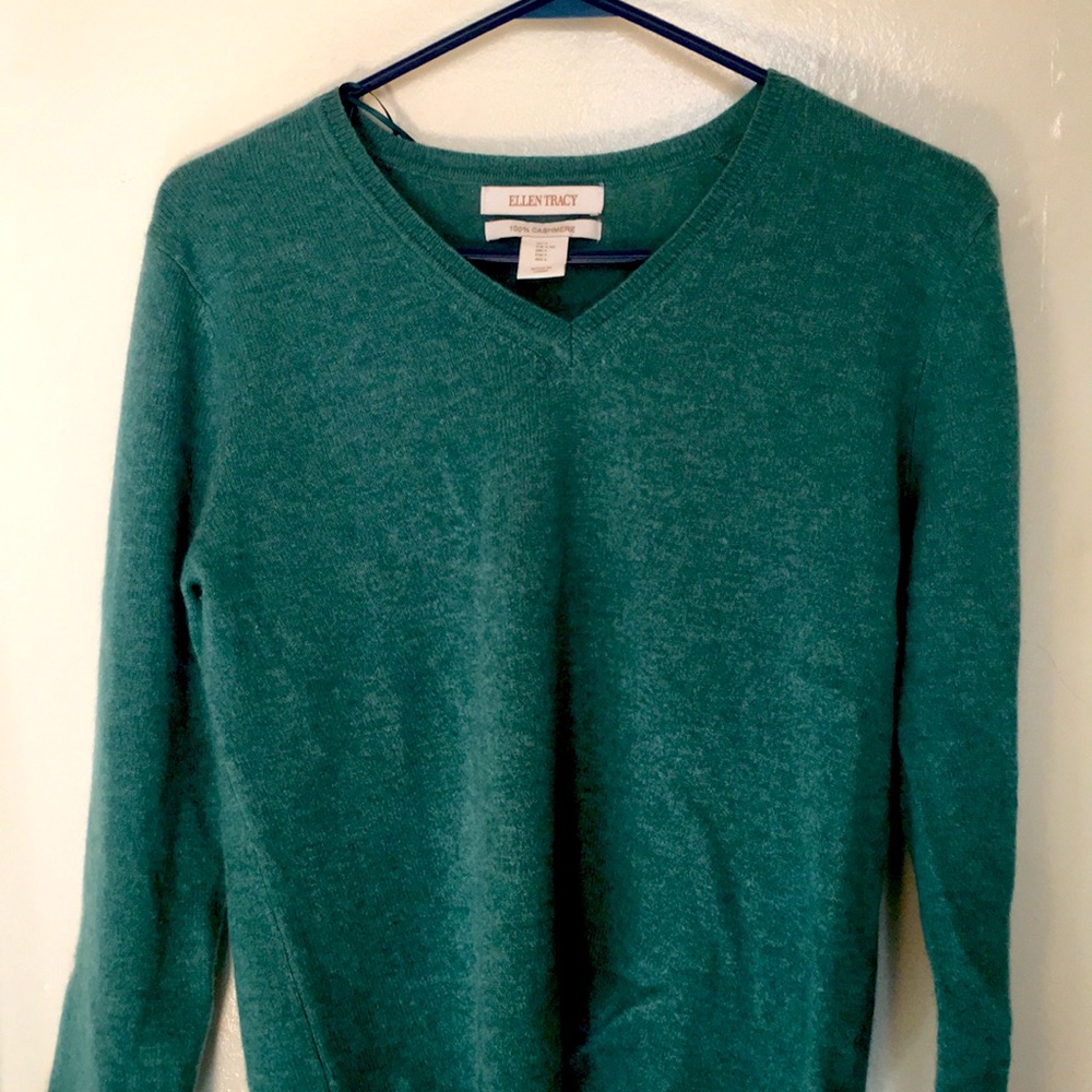 100% cashmere Ellen Tracy green sweater